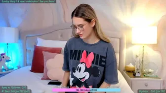 anniekarrera1   girl ends