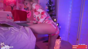 blondelashes19 The Shrew is naughty with a vibrator