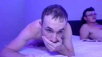 rosie7819 chaturbate Gorgeous chick fucks cunt with phallus