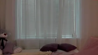 angelina_new chaturbate Sexy slut caresses sex lips