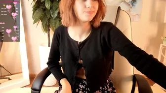 luisalivia chaturbate most recent record April-25-2022