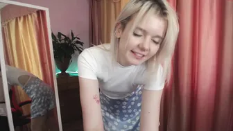 joycewoker chaturbate Bitch drummed with glass dick