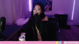 avarosey chaturbate  trains holes