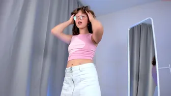 lottie_shine chaturbate Chic female demonstrates underwear