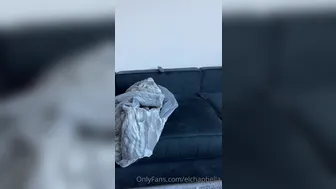 Bella aka bansheebel onlyfans latin babe masturbates