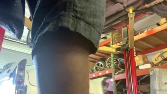 Adriana Maya aka adrianamaya onlyfans a woman with a wide pelvis gets shaved cunt