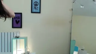 mia_becker Shameless bitch brings herself to orgasm