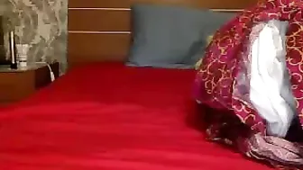 supereasyx Crazy courtesan jumps on sex toy