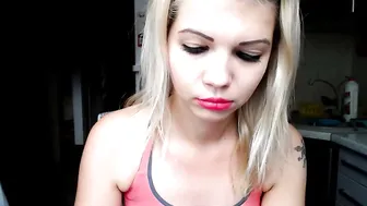 maleficenta licks pussy pussy