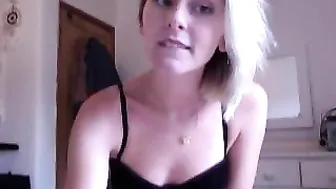 lissalotus Juicy slut gets fucked by strap-on