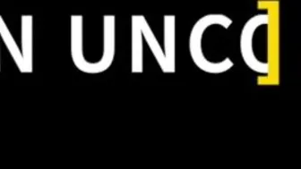 Evelyn aka evelynuncovered onlyfans  playing with her ass