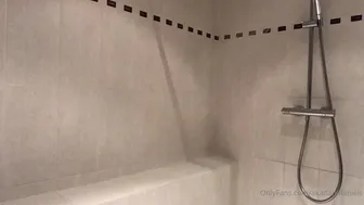Dani Daniels aka akadanidaniels onlyfans  home masturbation
