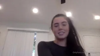 Madison Ginley aka madisonginley onlyfans  big wet cunt close up