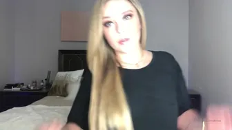 Kali Roses aka kaliroses onlyfans obstinate mare fingers jerking her pussy