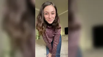 Lilah Anne aka lilahanne onlyfans 17 july 2022 broadcast