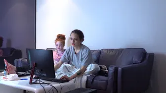 Zoe aka canbebought onlyfans 23/08/2022 online cam work