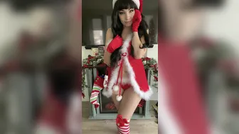 Bratty Kayla aka brattykayla onlyfans lustful bitch shows tits