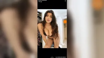 Emira Kowalska aka emirafoods onlyfans cute chick jerks both holes