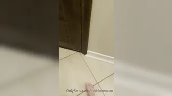 itskhloeexoxo 19_02_2022 webcam masturbation