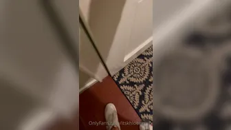 itskhloeexoxo 15 february 2022 latest show