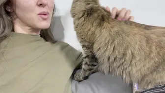 fitbryceadams onlyfans pretty beauty took off her dress