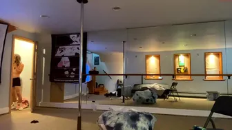 sunny_daze904 chaturbate  mega paint