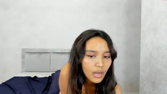 cozymee chaturbate cute young lady shows big tits