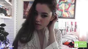 lilamytee Sexy babe masturbates point