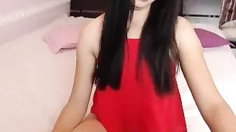tian_sunshine Awesome chick crumples beautiful tits