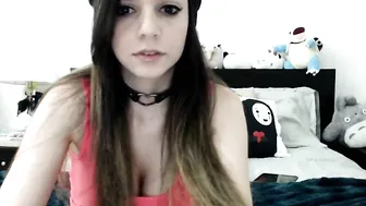 kittykatbars Erotic gymnast effectively changes poses