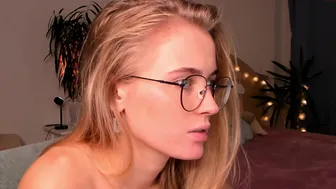 linellali chaturbate 11-september-2022