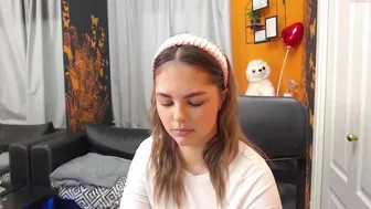 simply_lily november-17-2022 camerawork