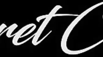 S???²??t?⳵sh Busty blonde shows off snatch