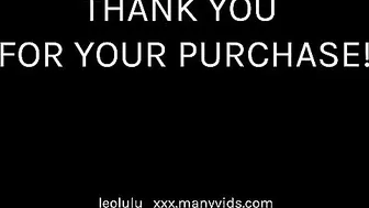 leolulu Sexy model takes off her panties