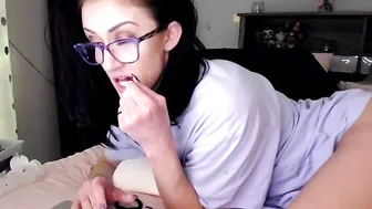 taysteele Juicy girls teasing shaved pussies