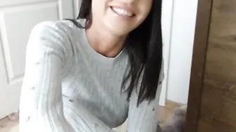 anagee moans sweetly