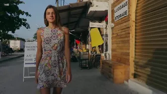 Maria Rya fascinated by drawing