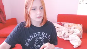 justyourwaifu Sweet sweetie gives a big booty