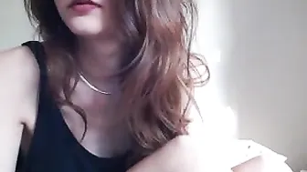 heygabby Sexy babe undresses on camera