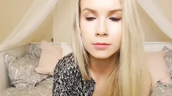 sophiasilver Cute pussy showing boobs