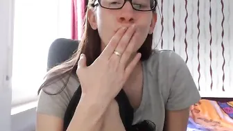 xinnocence94x Sultry slut fucks her pussy