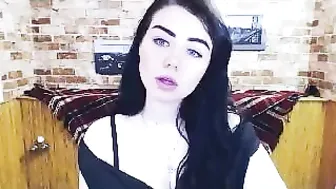 margo_queen Sexy doll squeezes shaved holes