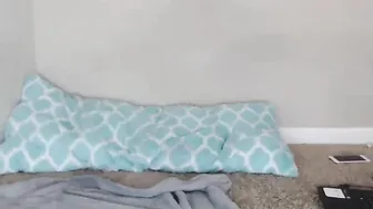 kandie_monaee Gorgeous Curvy licks dildo