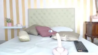 young colombian juicebox december-16-2022 soft porn