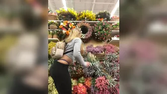 lunagirl13 stripchat amazing ass