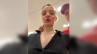 lic177 stripchat 24-February-2023 horny girl