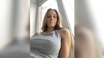 feral_berry_156 stripchat 4-February-2023 skinny teen