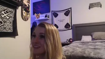 alicetheinnocentt chaturbate 9-March-2023