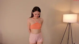 winniewest_ - camaction [Chaturbate] 26-april-2023