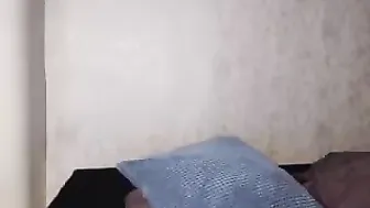 nikki_whatever Busty slut caresses shaved pussy